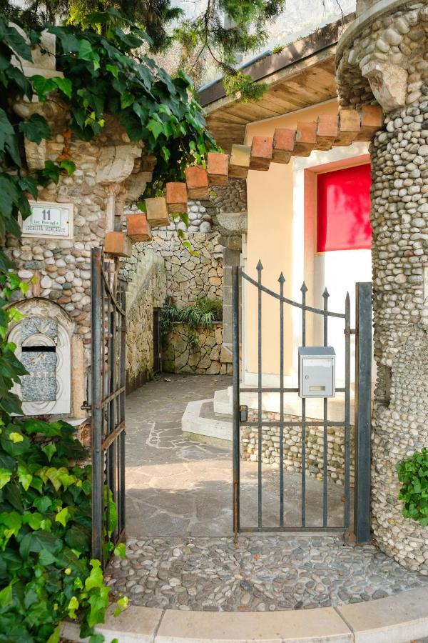 Dal Carletto Luxury Apartment Riva del Garda Buitenkant foto